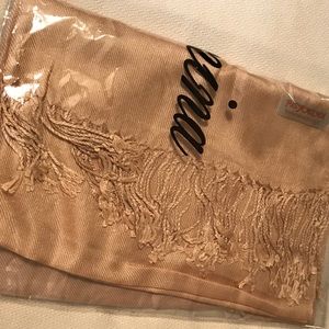 Gold Pashmina scarf